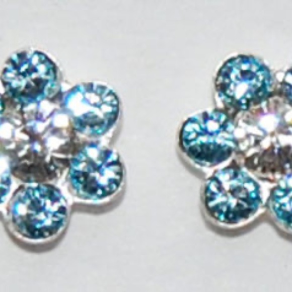 Semaki & Bird Swarovski Crystal Flower Earrings - Picture 6 of 6